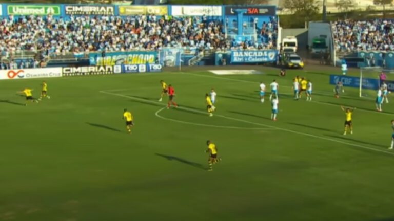 João Paulo marcou o gol do acesso (Reprodução)
