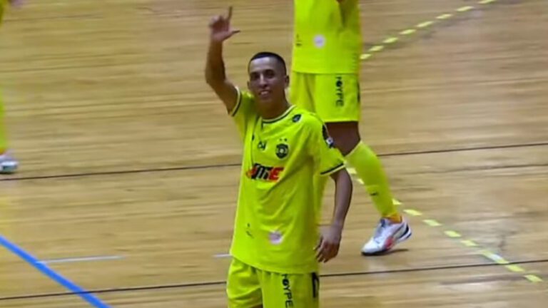 Ferrazópolis venceu Malocas na semi (Imagem: Reprodução)