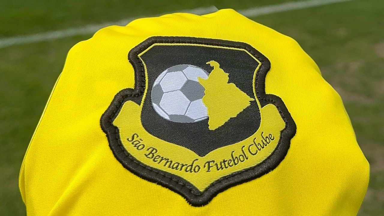 O manto do São Bernardo FC (Imagem: Divulgação)