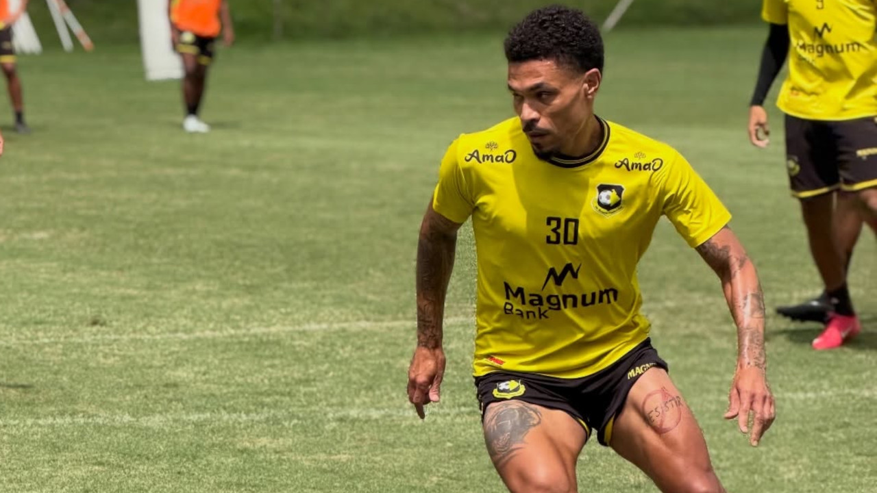 Volante Júnior Urso já está treinando com o São Bernardo FC (Imagem: Divulgação)